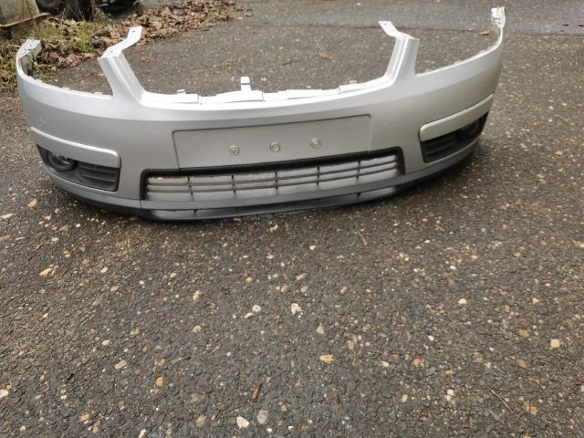 bontott FORD FOCUS C-MAX I Első Lökhárító (Részeivel)