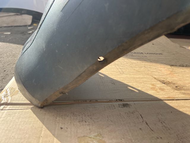 bontott FORD FOCUS C-MAX I Első Lökhárító (Üresen)