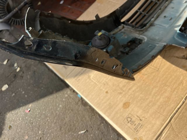 bontott FORD FOCUS C-MAX I Első Lökhárító (Üresen)