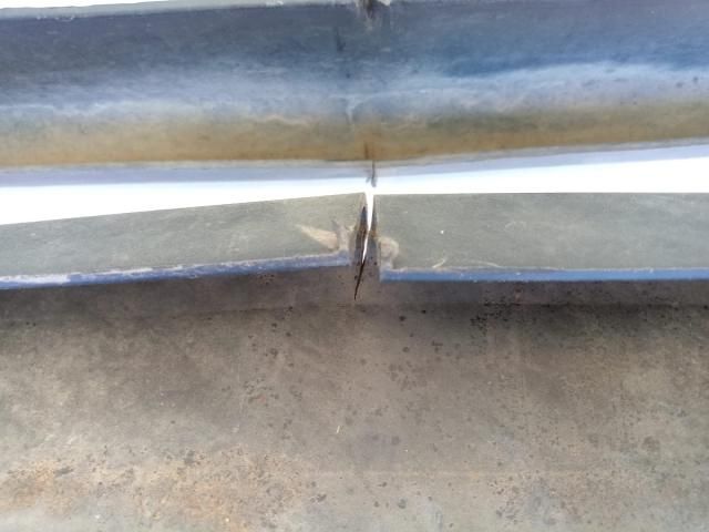 bontott FORD FOCUS C-MAX I Első Lökhárító (Üresen)