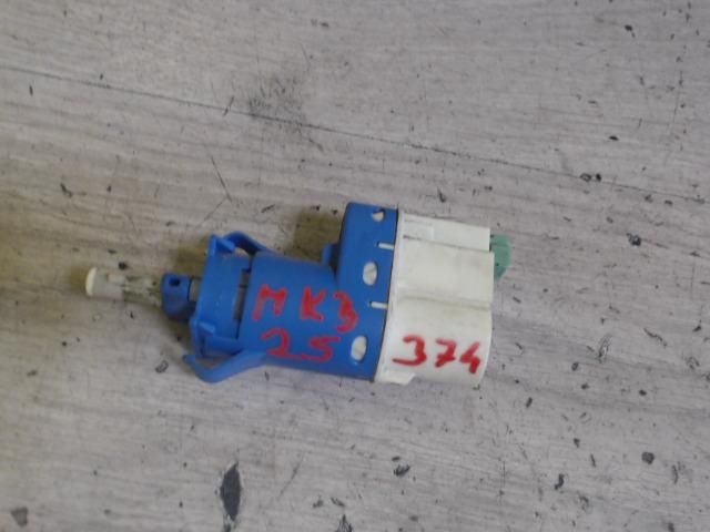 bontott FORD FOCUS C-MAX I Fék Pedál Kapcsoló