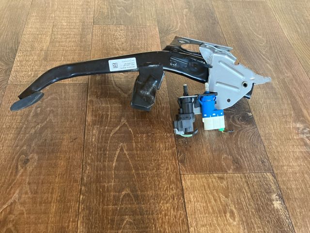 bontott FORD FOCUS C-MAX I Fékpedál