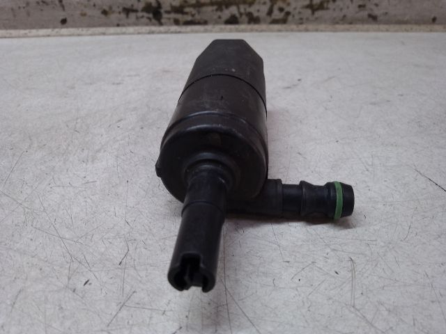 bontott FORD FOCUS C-MAX I Fényszórómosó Szivattyú