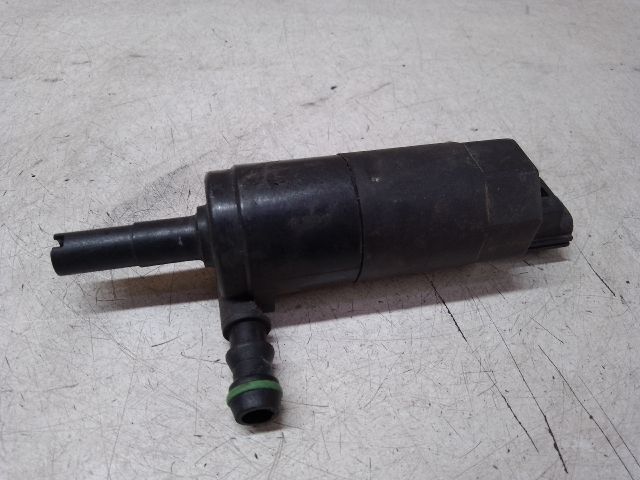 bontott FORD FOCUS C-MAX I Fényszórómosó Szivattyú