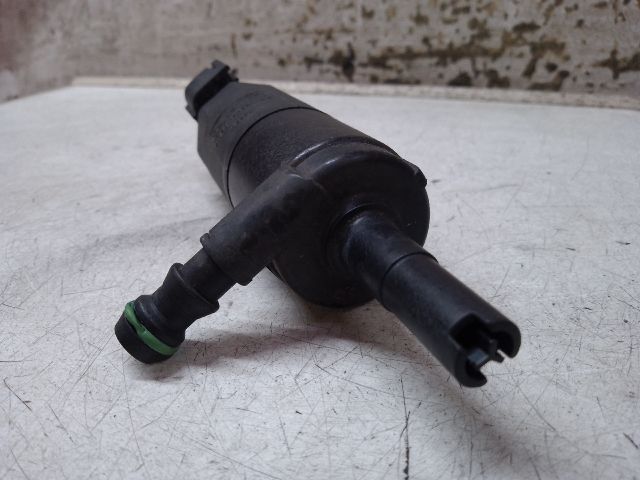 bontott FORD FOCUS C-MAX I Fényszórómosó Szivattyú