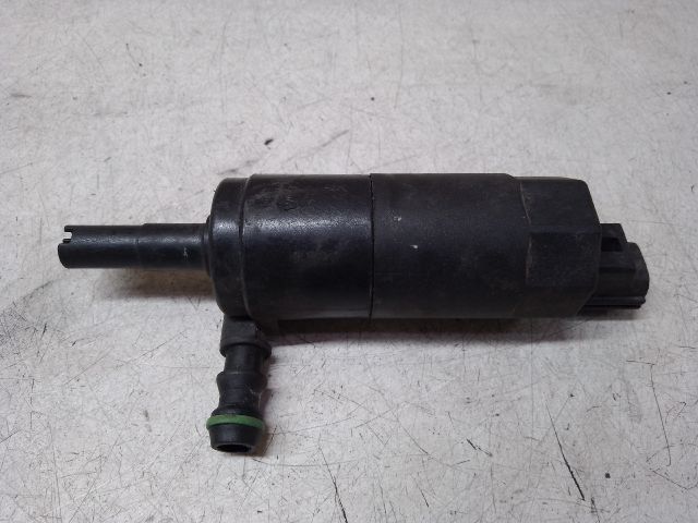 bontott FORD FOCUS C-MAX I Fényszórómosó Szivattyú