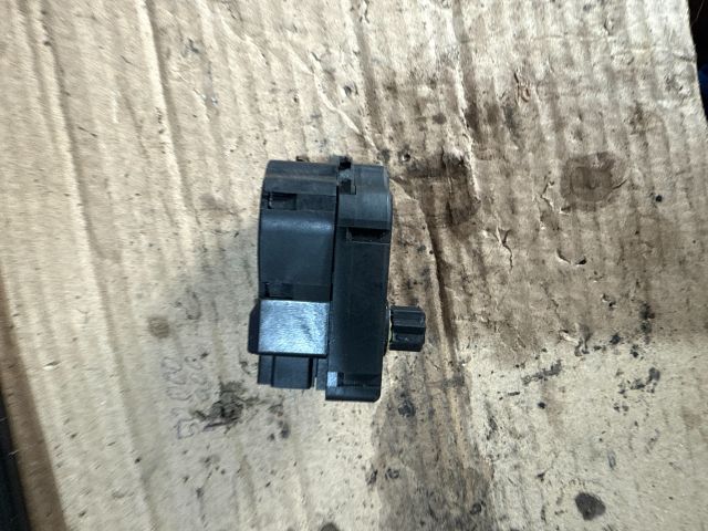 bontott FORD FOCUS C-MAX I Fűtés Állító Motor