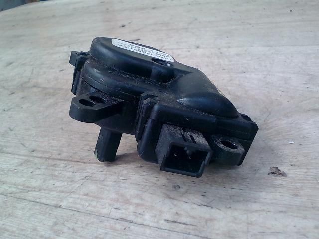 bontott FORD FOCUS C-MAX I Fűtés Állító Motor