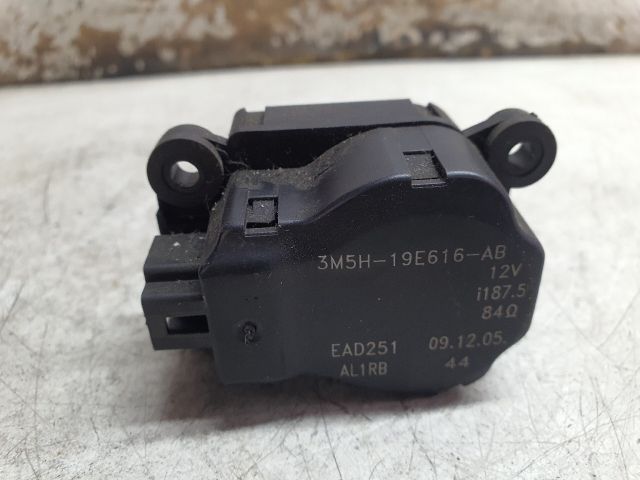 bontott FORD FOCUS C-MAX I Fűtés Állító Motor