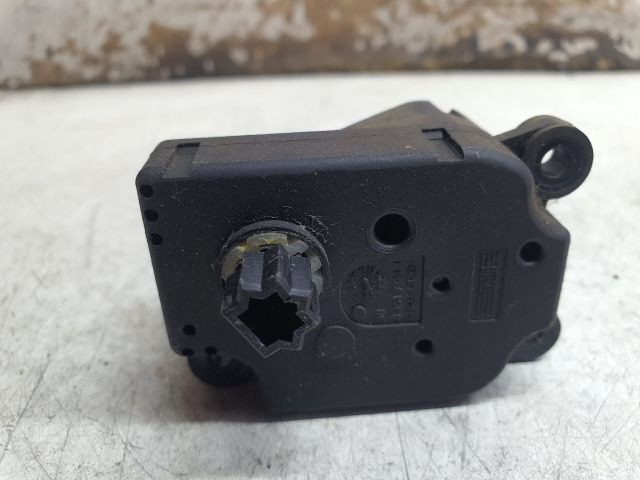 bontott FORD FOCUS C-MAX I Fűtés Állító Motor