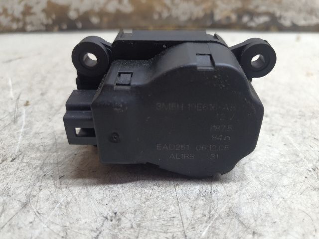 bontott FORD FOCUS C-MAX I Fűtés Állító Motor