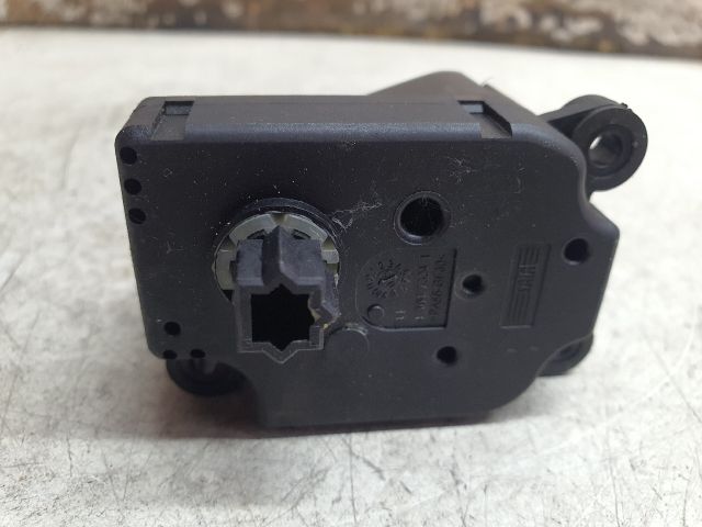 bontott FORD FOCUS C-MAX I Fűtés Állító Motor