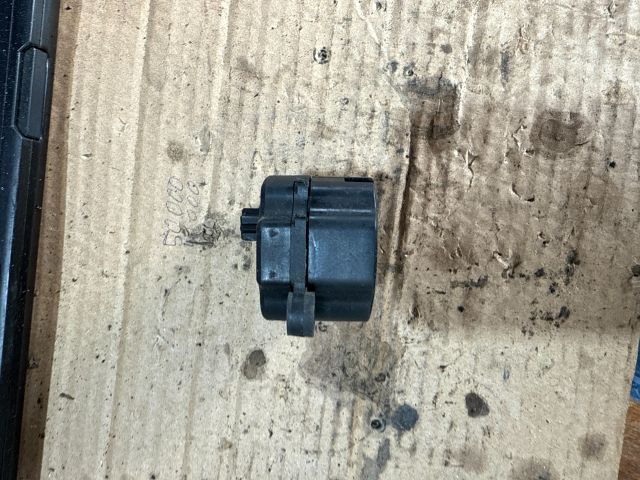 bontott FORD FOCUS C-MAX I Fűtés Állító Motor