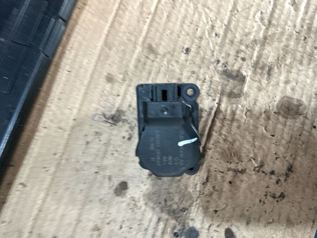 bontott FORD FOCUS C-MAX I Fűtés Állító Motor