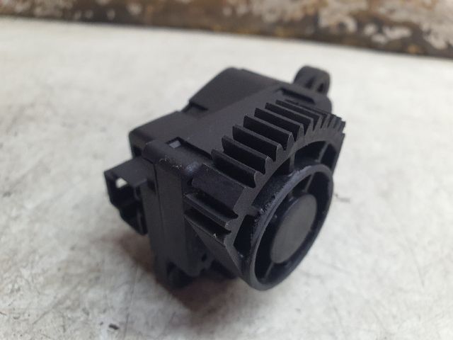 bontott FORD FOCUS C-MAX I Fűtés Állító Motor