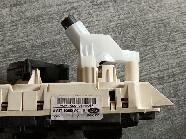 bontott FORD FOCUS C-MAX I Fűtéskapcsoló (manuális klímás)