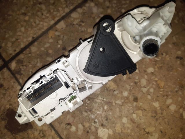 bontott FORD FOCUS C-MAX I Fűtéskapcsoló