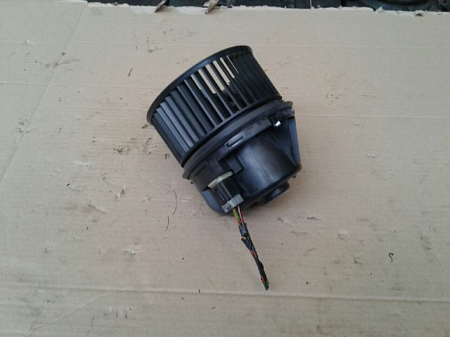 bontott FORD FOCUS C-MAX I Fűtőmotor (Klímás)