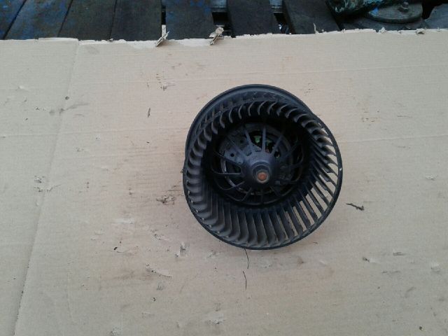 bontott FORD FOCUS C-MAX I Fűtőmotor (Klímás)