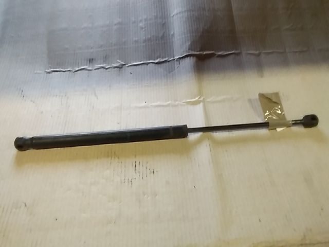 bontott FORD FOCUS C-MAX I Gázrugós Kitámasztó Teleszkóp Csomagtérajtó (Pozíciófüggetlen)