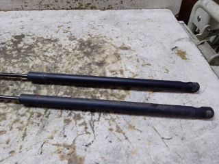 bontott FORD FOCUS C-MAX I Gázrugós Kitámasztó Teleszkóp Pár Csomagtérajtó