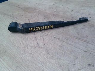 bontott FORD FOCUS C-MAX I Hátsó Ablaktörlő Kar