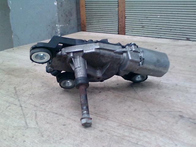 bontott FORD FOCUS C-MAX I Hátsó Ablaktörlő Motor