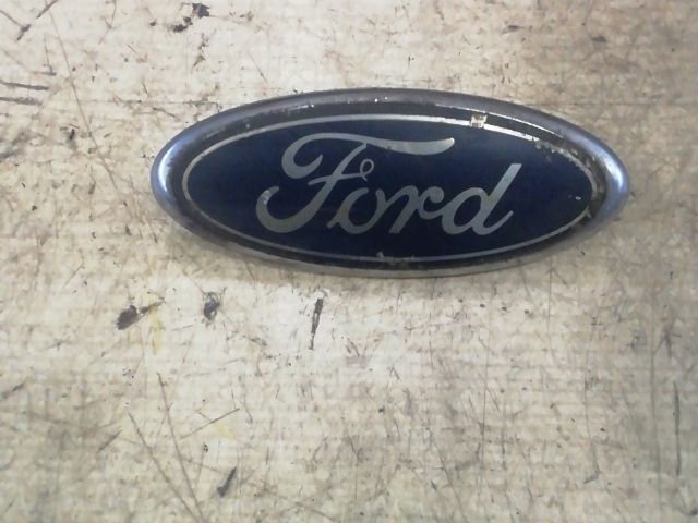 bontott FORD FOCUS C-MAX I Hátsó Embléma