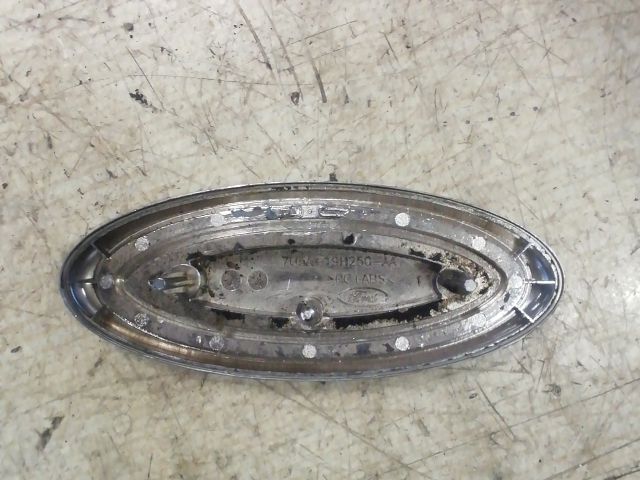 bontott FORD FOCUS C-MAX I Hátsó Embléma