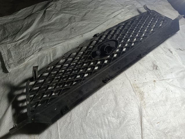 bontott FORD FOCUS C-MAX I Hűtőrács