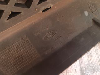 bontott FORD FOCUS C-MAX I Hűtőrács