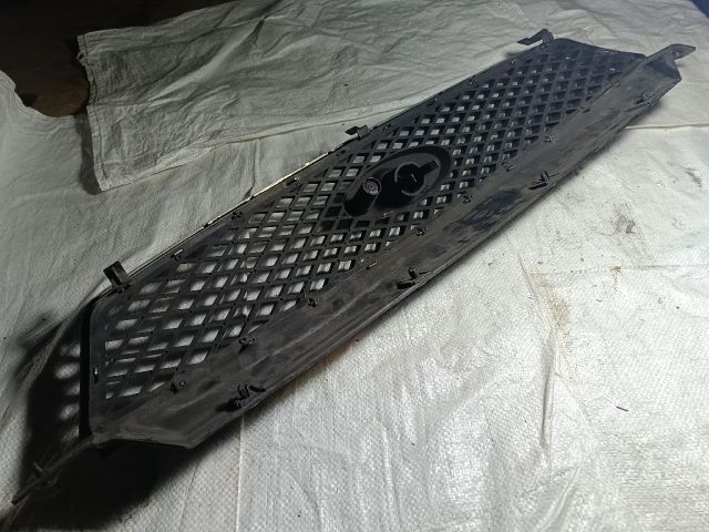 bontott FORD FOCUS C-MAX I Hűtőrács