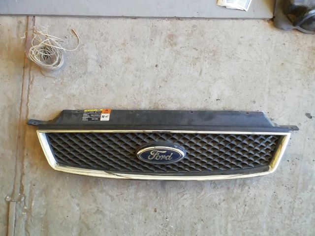 bontott FORD FOCUS C-MAX I Hűtőrács