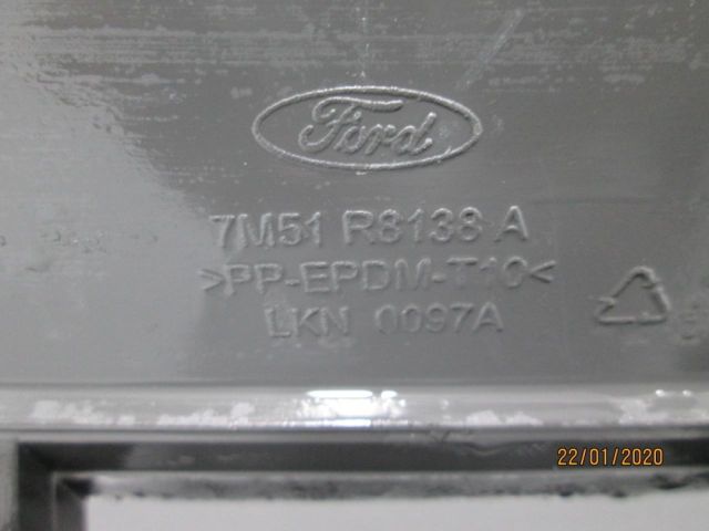 bontott FORD FOCUS C-MAX I Hűtőrács