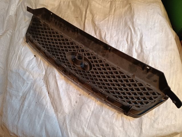 bontott FORD FOCUS C-MAX I Hűtőrács