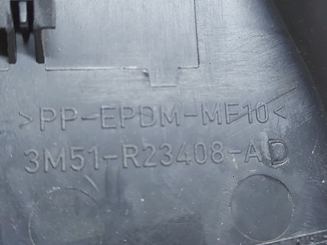 bontott FORD FOCUS C-MAX I Jobb A Oszlop Hangszóró Burkolat