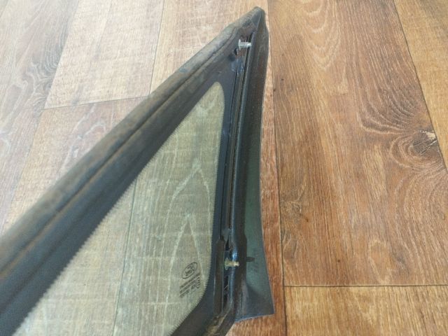 bontott FORD FOCUS C-MAX I Jobb A Oszlop Oldalablak Üveg