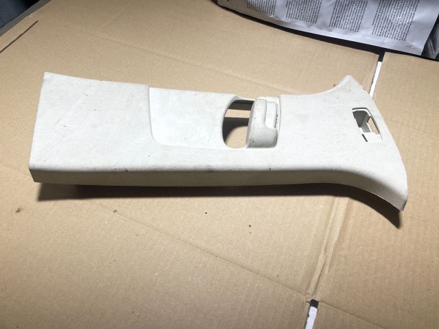 bontott FORD FOCUS C-MAX I Jobb B Oszlop Burkolat