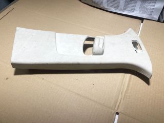 bontott FORD FOCUS C-MAX I Jobb B Oszlop Burkolat