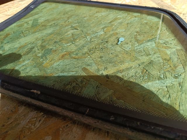 bontott FORD FOCUS C-MAX I Jobb C Oszlop Oldalablak Üveg