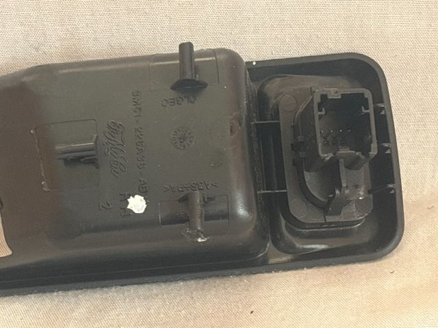 bontott FORD FOCUS C-MAX I Jobb első Ablakemelő Kapcsoló