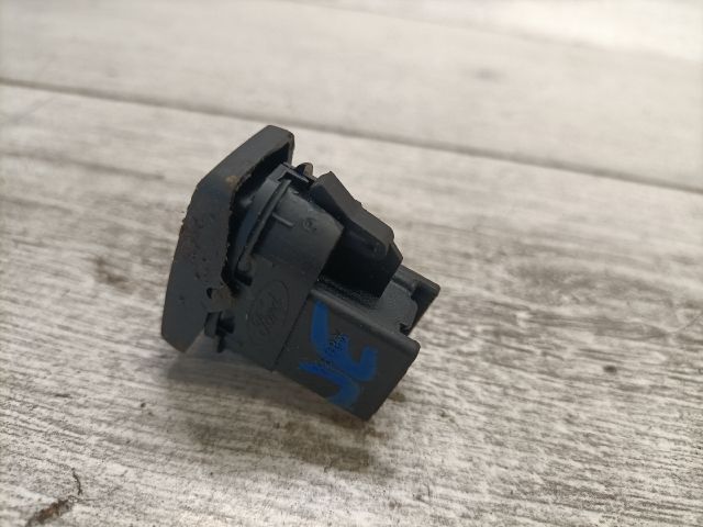 bontott FORD FOCUS C-MAX I Jobb első Ablakemelő Kapcsoló