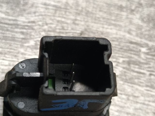 bontott FORD FOCUS C-MAX I Jobb első Ablakemelő Kapcsoló