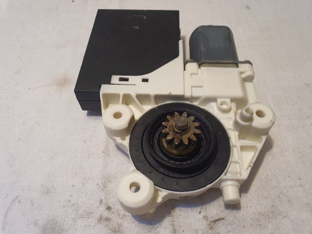 bontott FORD FOCUS C-MAX I Jobb első Ablakemelő Motor