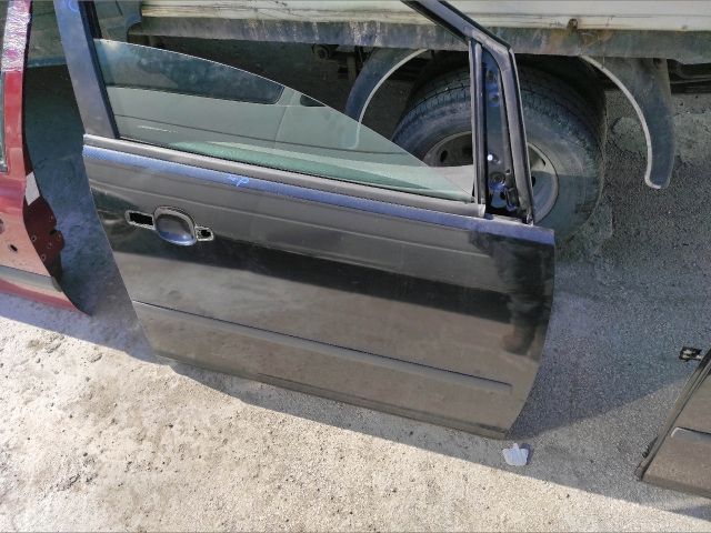 bontott FORD FOCUS C-MAX I Jobb első Ajtó (Üres lemez)