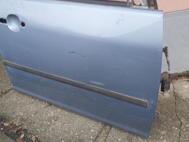 bontott FORD FOCUS C-MAX I Jobb első Ajtó (Üres lemez)