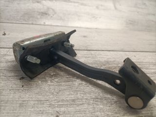 bontott FORD FOCUS C-MAX I Jobb első Ajtóhatároló