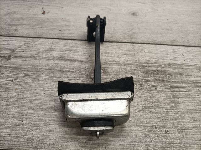 bontott FORD FOCUS C-MAX I Jobb első Ajtóhatároló