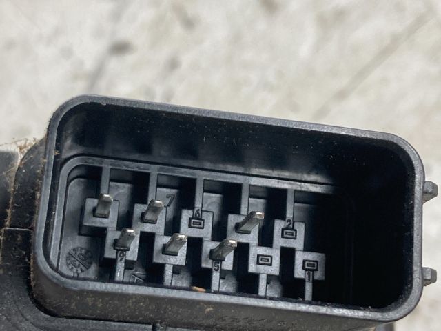 bontott FORD FOCUS C-MAX I Jobb első Ajtózár