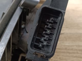 bontott FORD FOCUS C-MAX I Jobb első Ajtózár